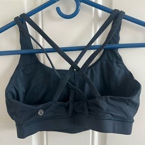 Lululemon Energy Bra
True Navy size 8
